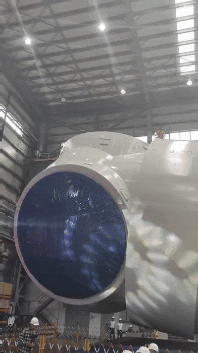 best365官网登录入口全球最大！这个“海上巨无霸”在福建下线